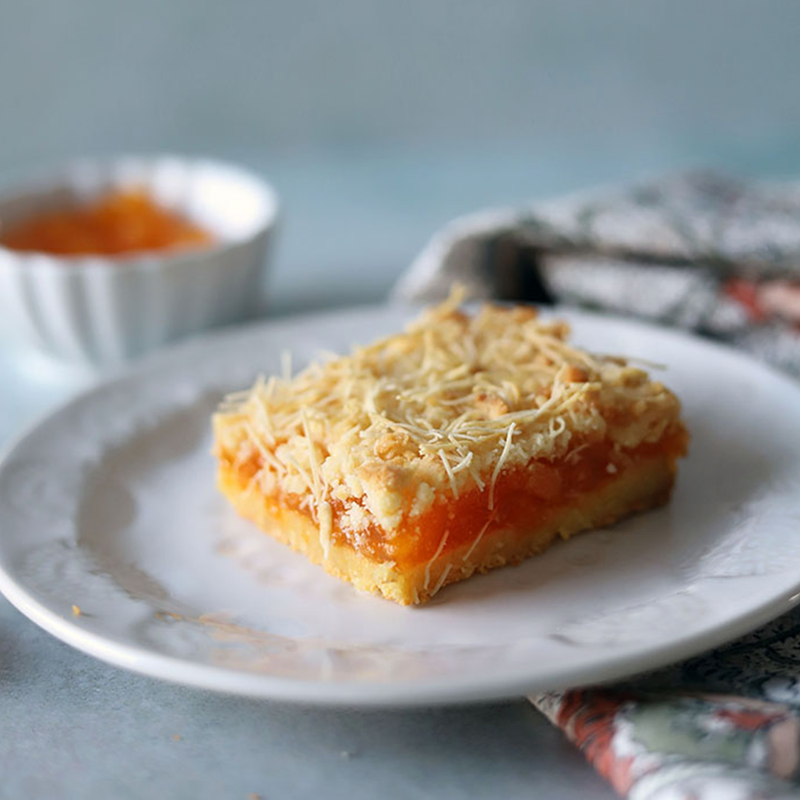 Middle Eastern Apricot Bar