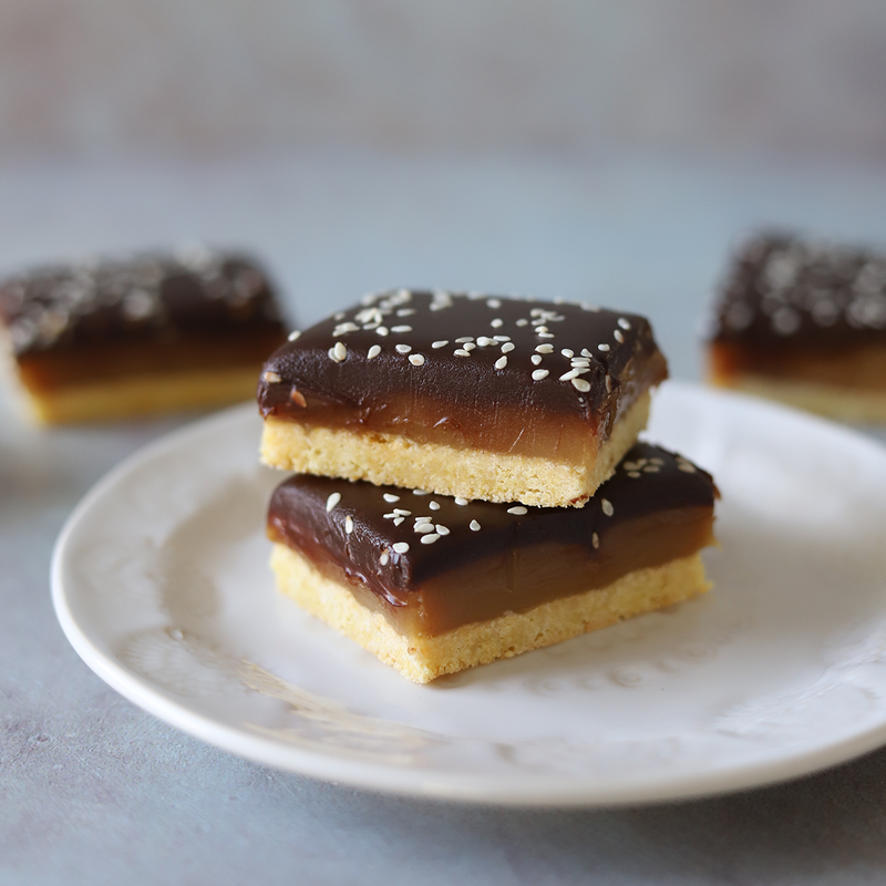 Tahini Caramel Chocolate Bar